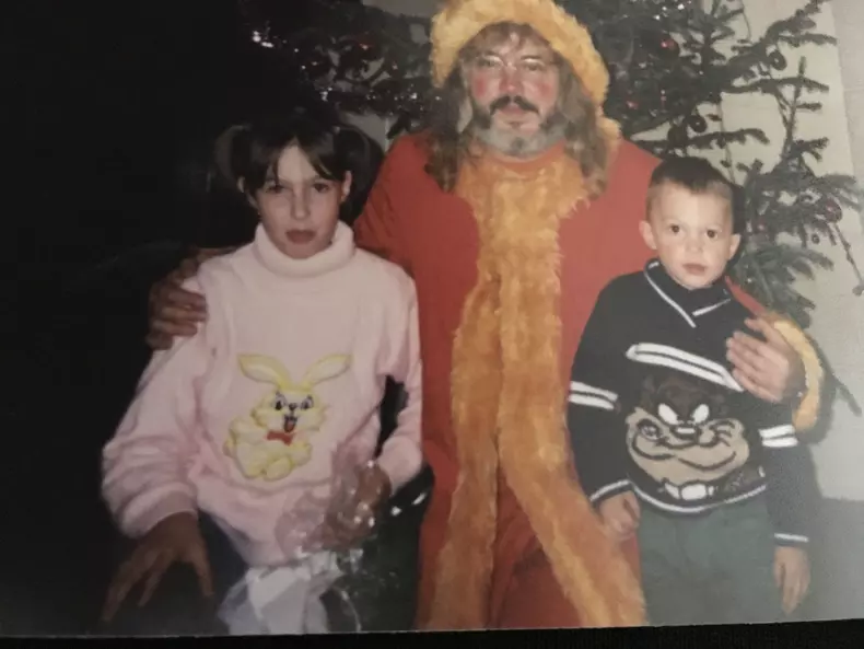 Copii Marina Almasan si actorul Eugen Cristea Mos Craciun