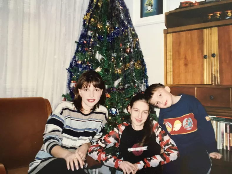 Marina Almasan alaturi de copii