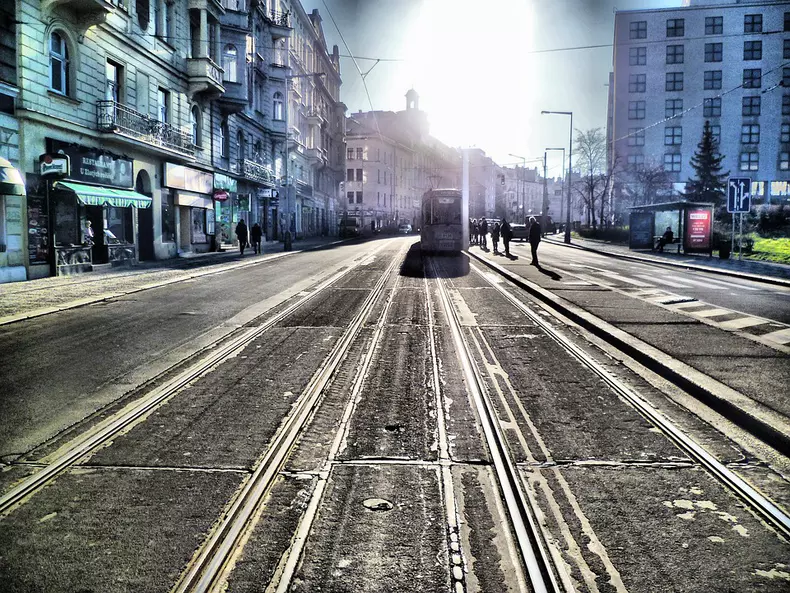 praga-tramvai-pixabay