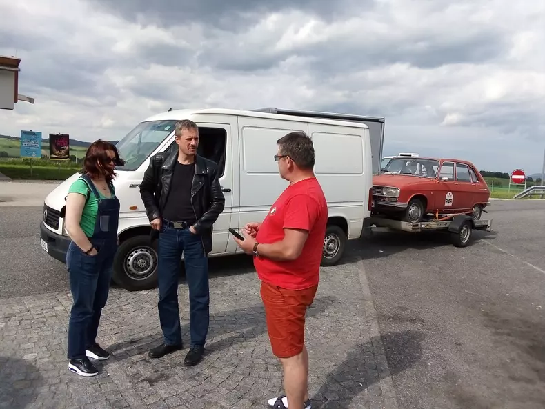 Discuție într-o parcare pe o autostradă din Austria.