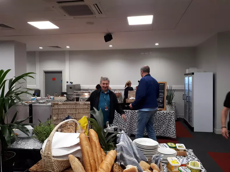 imagine din sala de mese