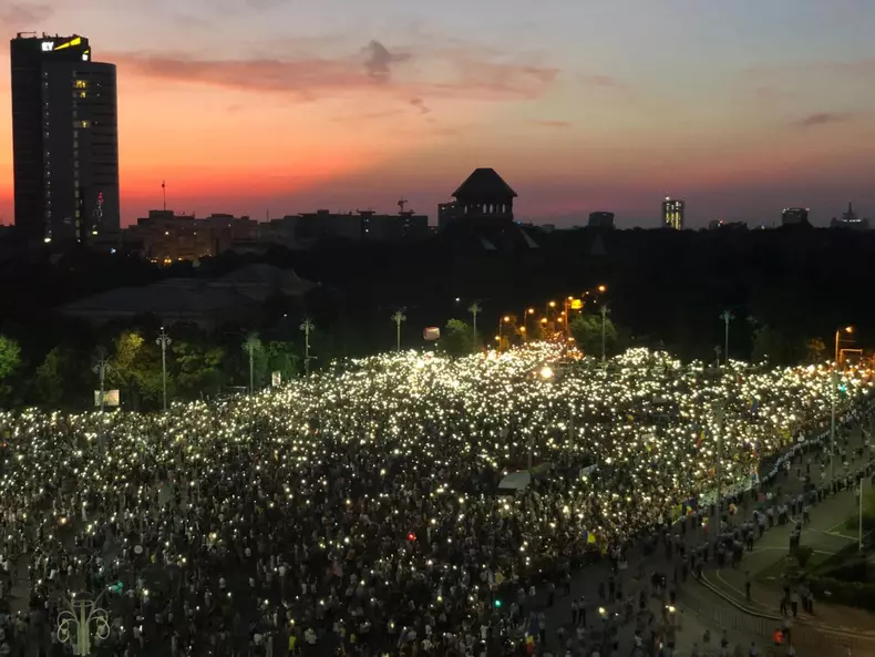 victoriei protest 38