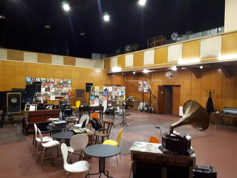 studioul ramas din anii 40 la fel