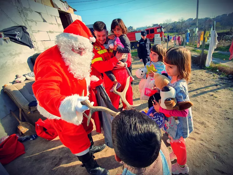 mos craciun isu corbu (12)