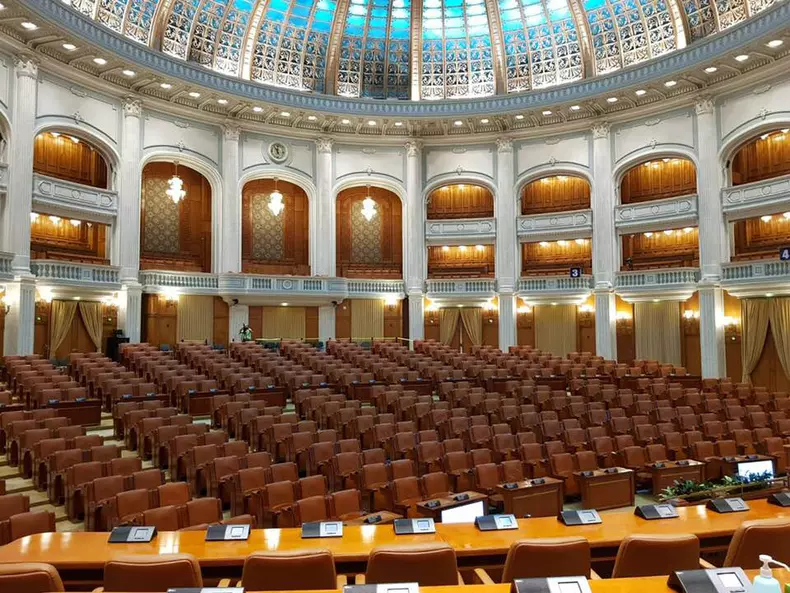 90197357_1070002063378559_775711573724364800_n