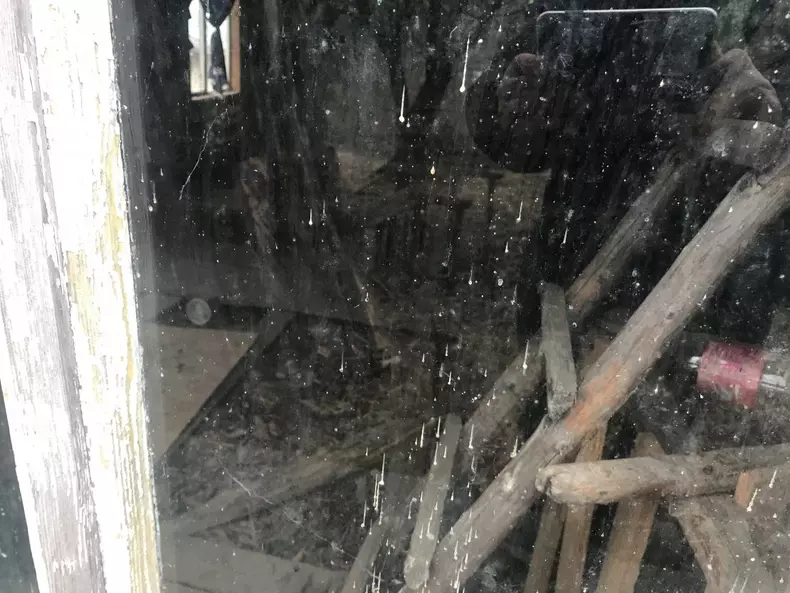 Nimeni nu a mai intrat înăuntru de patru ani