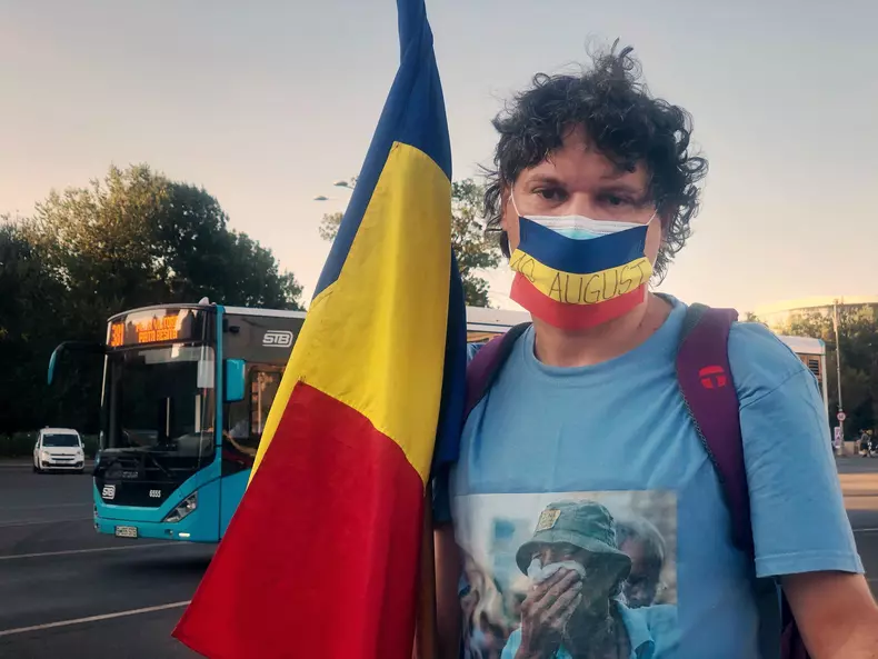 Protest simbolic în Piaţa Victoriei, la doi ani de la violențele din 10 august