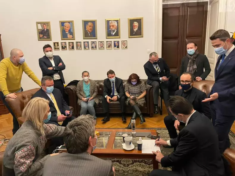 129256553_3398949823507189_2245409268662586579_n