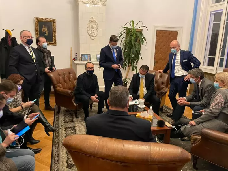 130017623_3398949633507208_7178486243747627414_n