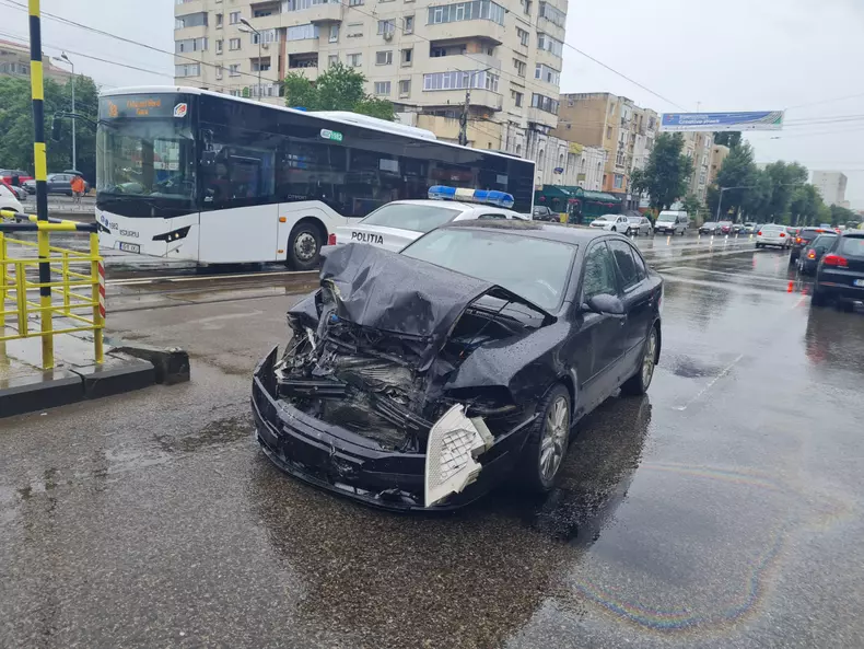 accident masina(1) (1)