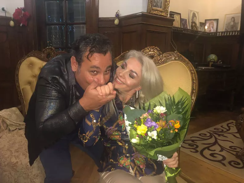 sotia lui ionut dolanescu 4