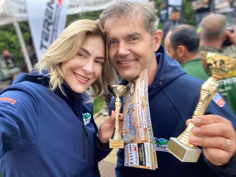 roxana ciuhulescu si sotul 1