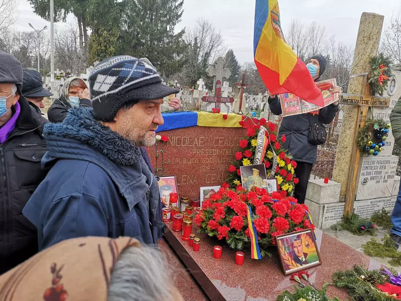 Comemorare Nicolae Ceau;escu foto> Dumitru Angelescu