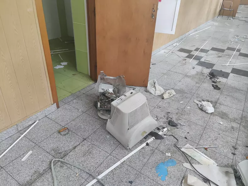 colegiul eminescu vandalizat