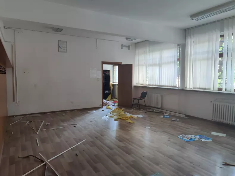 colegiul eminescu vandalizat