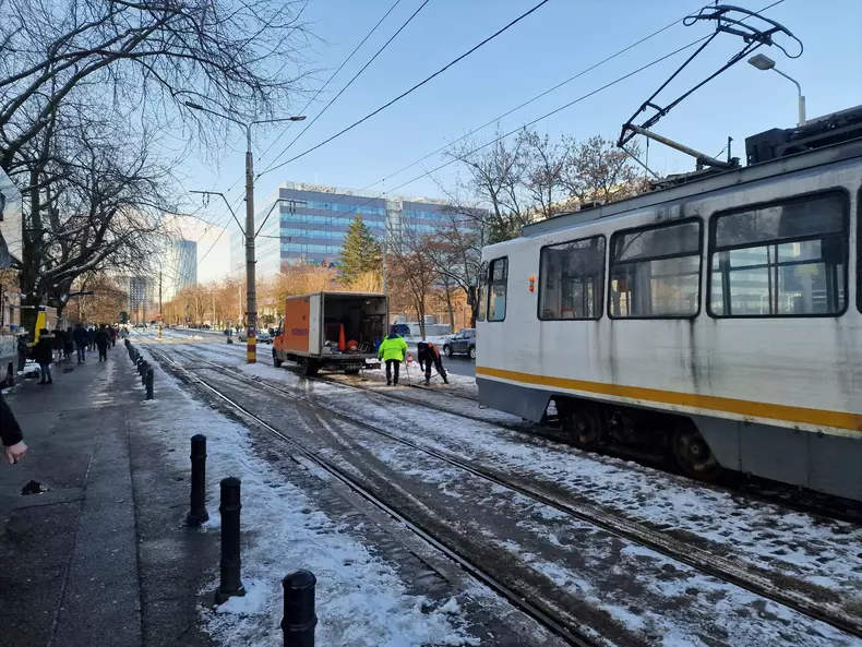 32841639013716913569668586860067706497218161n