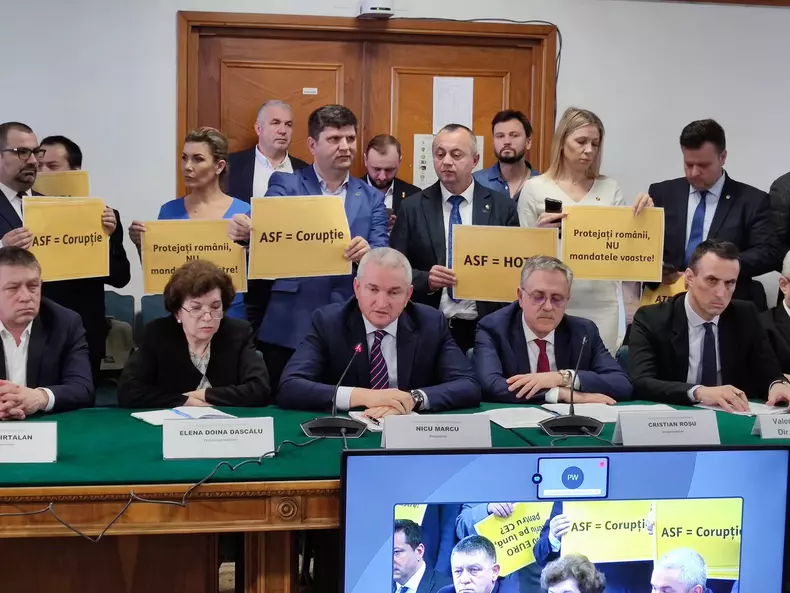 Nicu Marcu, șeful ASF, în timpul audierilor