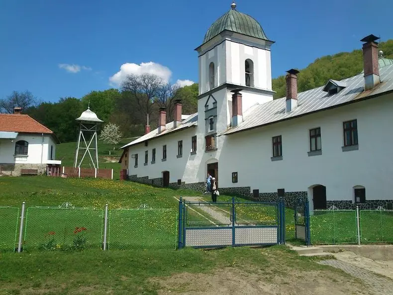 106328167154230618402474382598551168432372n