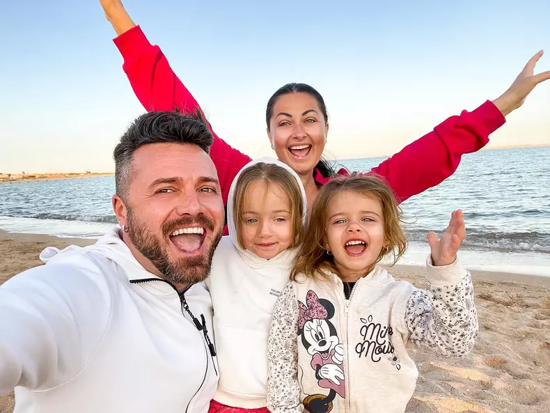 gabriela-cristea-si-familia-2
