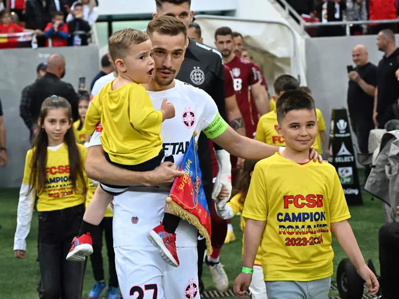 FOTBAL:FCSB-CFR CLUJ, PLAY OFF SUPERLIGA SUPERBET (11.05.2024)