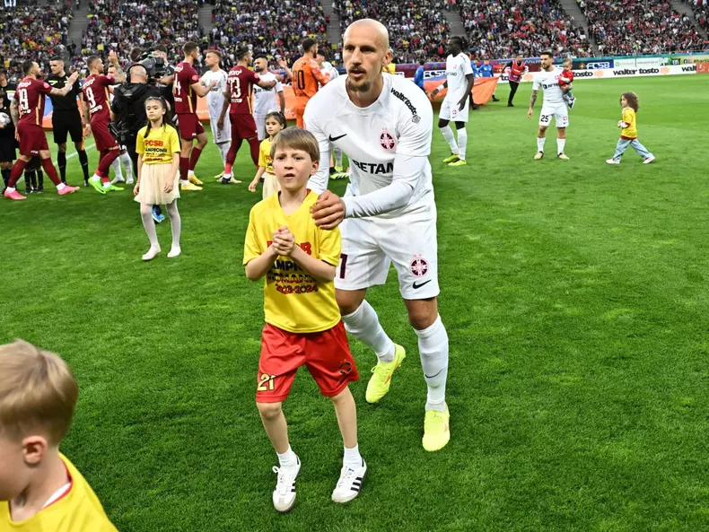 FOTBAL:FCSB-CFR CLUJ, PLAY OFF SUPERLIGA SUPERBET (11.05.2024)