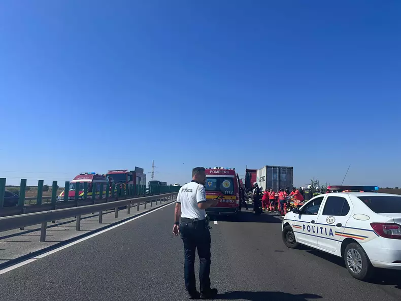 Imagine de la accidentul de pe A4. Foto: ISU Constanța