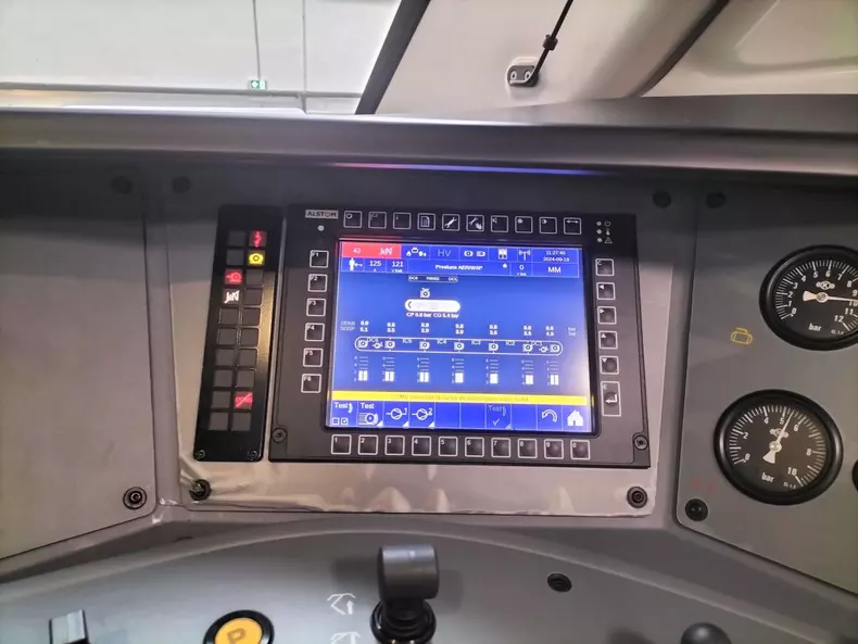 tren-coradia2-clubferoviar.ro