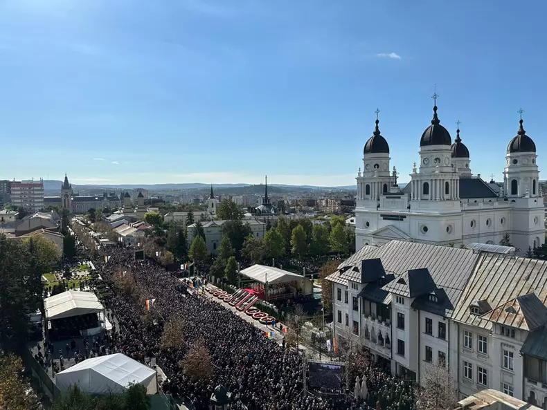 slujba-parascheva-iasi1