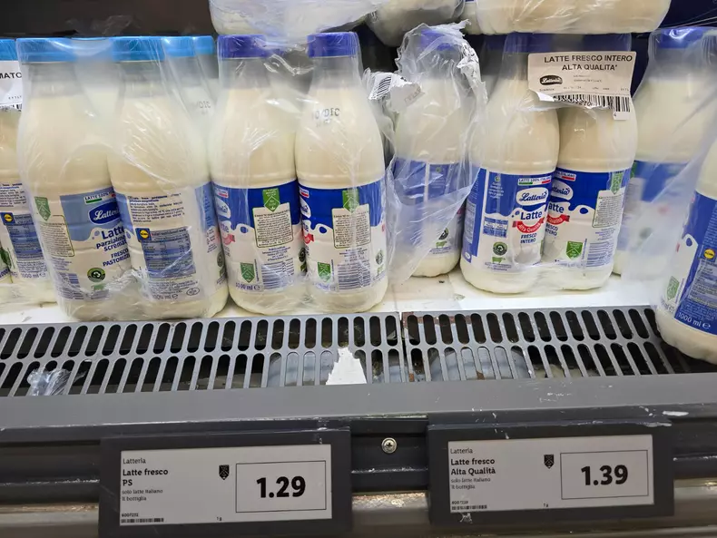 7. lapte Italia