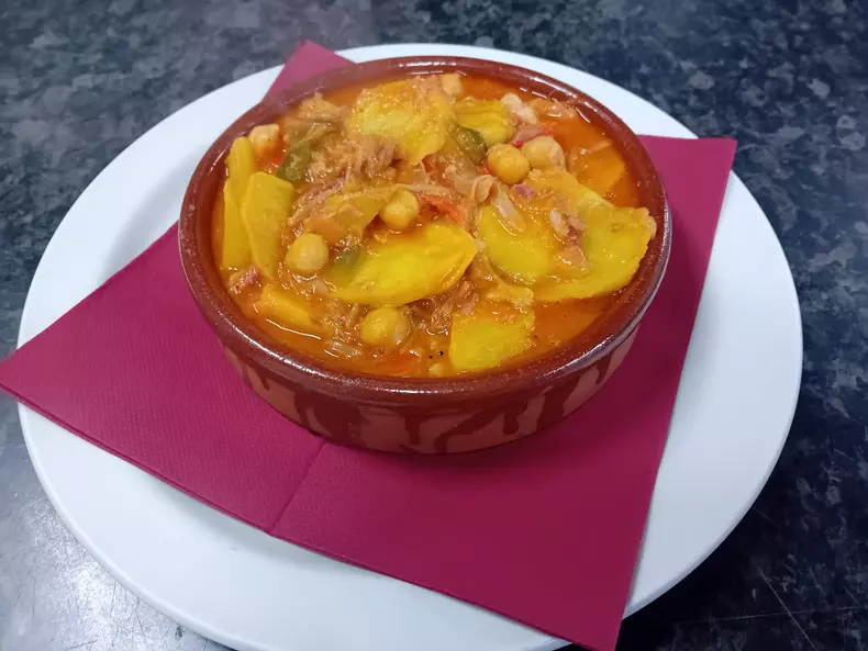 Ropa Vieja, un preparat care se regăsește în meniul restaurantului i Casa Urbano. Foto Ofelia Ungureanu