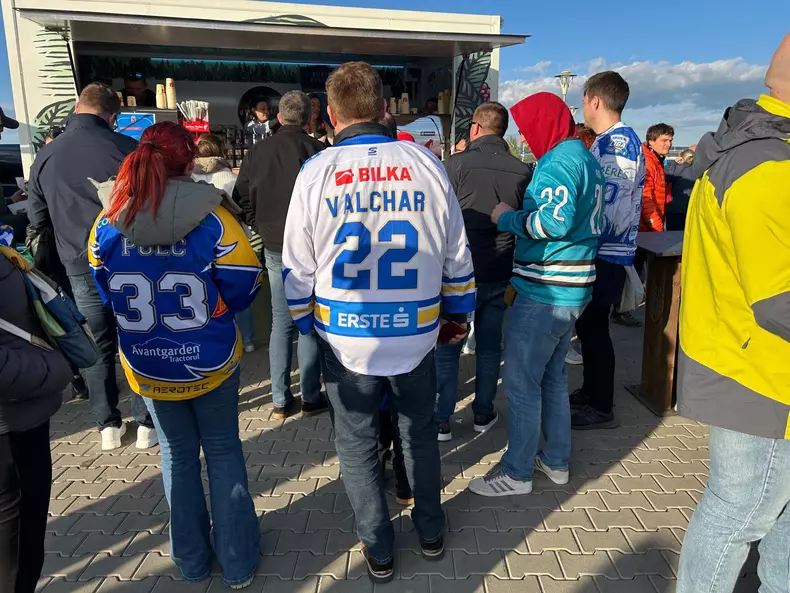 963d1d10-cbd8-416d-b8a0-ae39e1ebd8fc