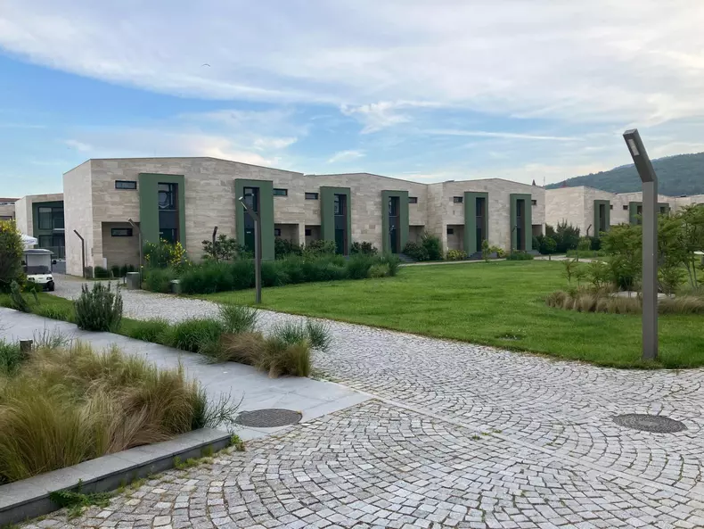 WhatsApp Image 2025-06-02 at 18.25.32 (1)