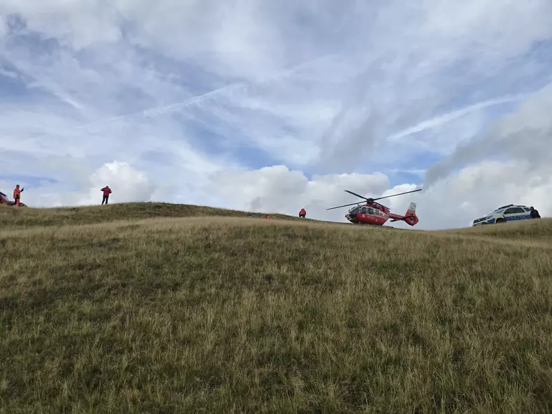 56a0adb3-4c4d-41e0-bb71-78989aba8b27