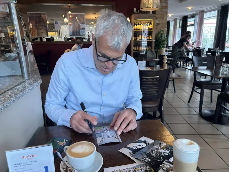 574266876_24776628035354025_5341930355746367807_n