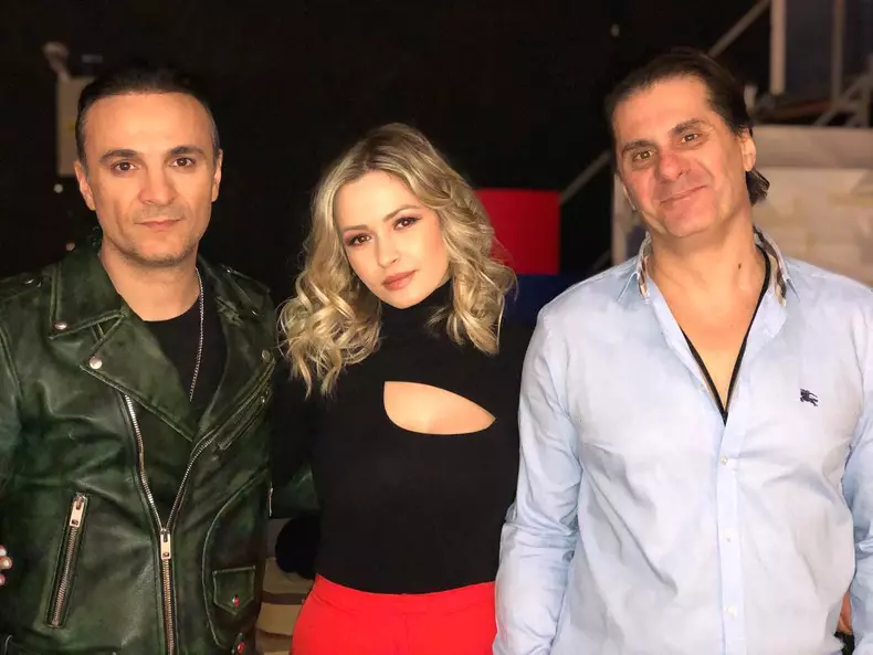 51588543_2220457921309867_6189347834051952640_n