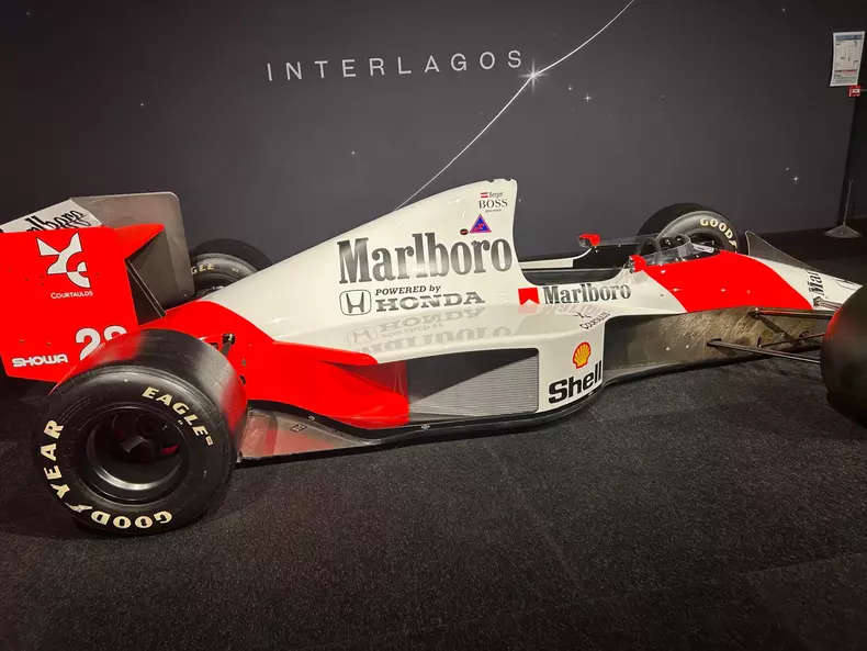 MASINI EXPOZITIA CAMPIONII LUMII LE MANS 17