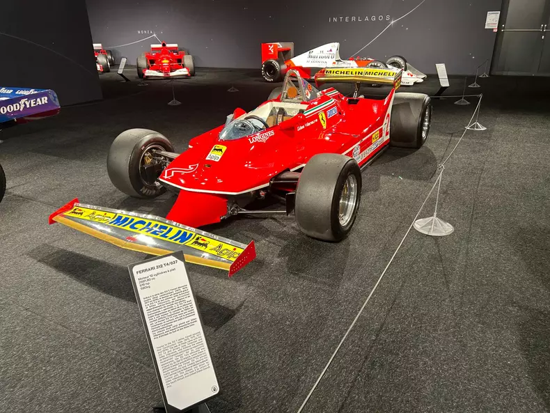 MASINI EXPOZITIA CAMPIONII LUMII LE MANS 7