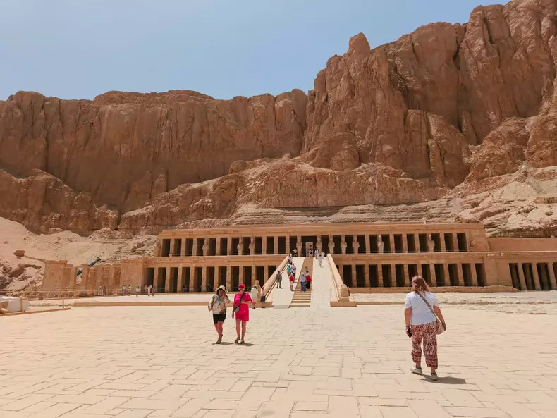 templu-hatshepsut-luxor-egipt