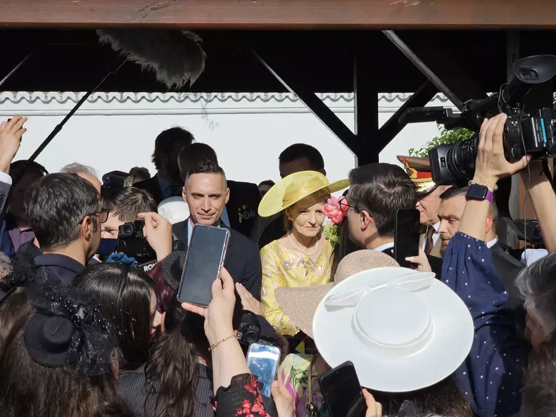 Majestatea Sa Margareta (77 de ani) și Principele Radu Duda (65 de ani), la Garden Party-ul de la Palatul Elisabeta 2026. Foto: Cristian Otopeanu / Libertatea
