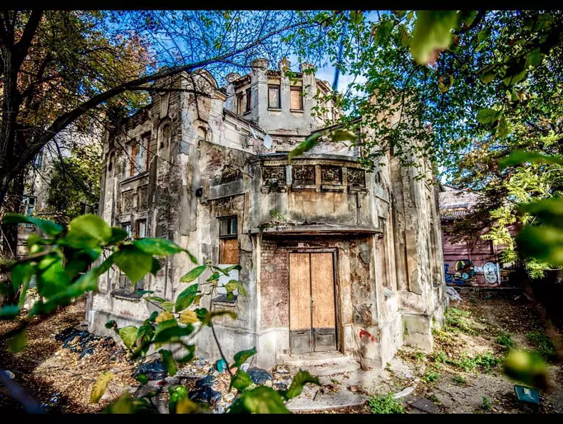 Locul 4. Foto adrianiurchevici 293 voturi / Casa de pe Chei