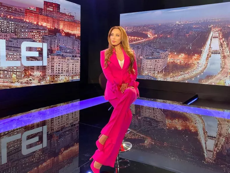 iulia vantur in romania 1