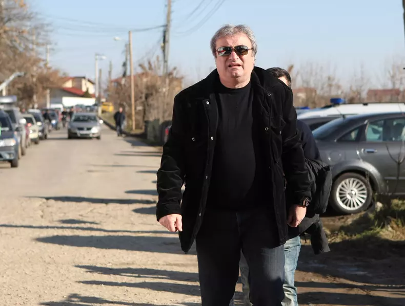 VLAD7444-01