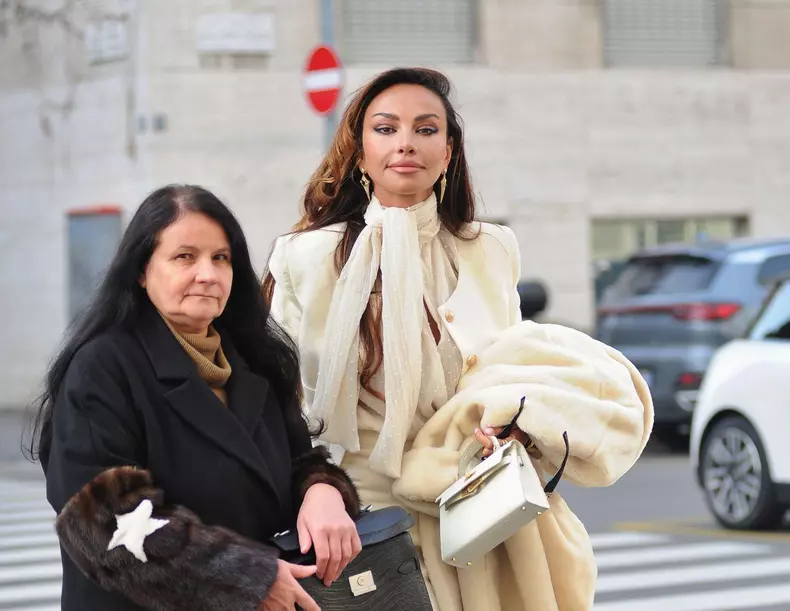 Mădălina Ghenea și mama ei FOTO: Profimedia
