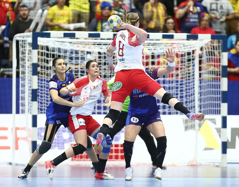 MK1_0336_275226_585190a87