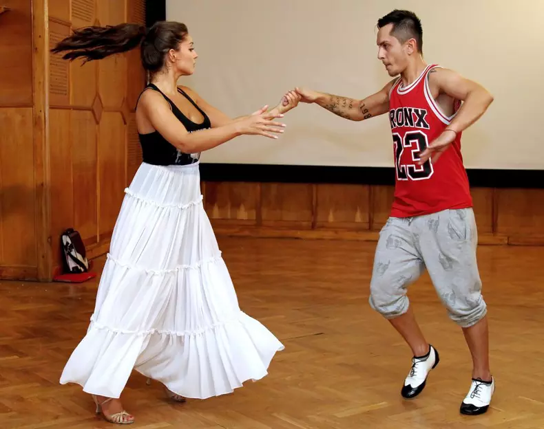 4-5-elena-mandinga_1.jpg