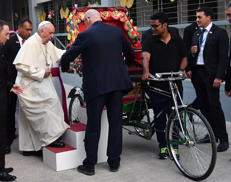 Pope Francis visits Bangladesh