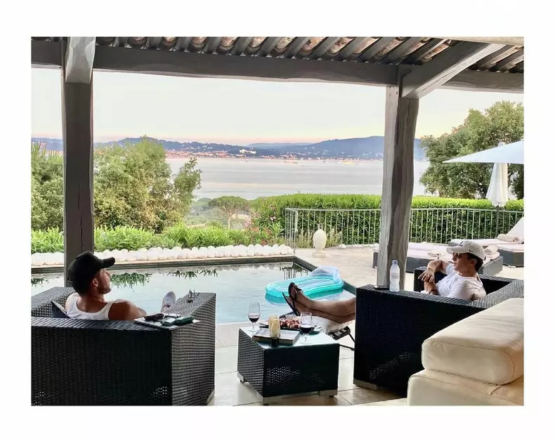 mihaela radulescu in vacanta cu iubitul si fiul (3)