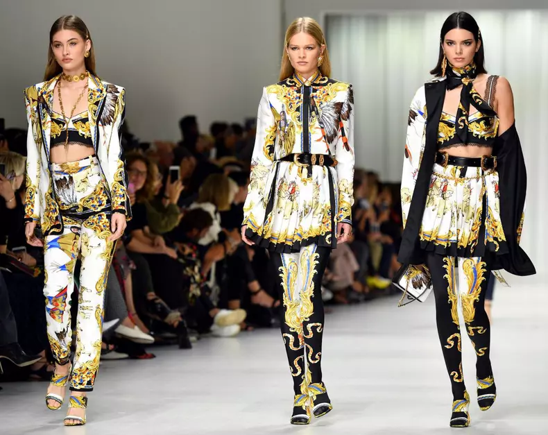 Versace - Runway - Milan Fashion Week