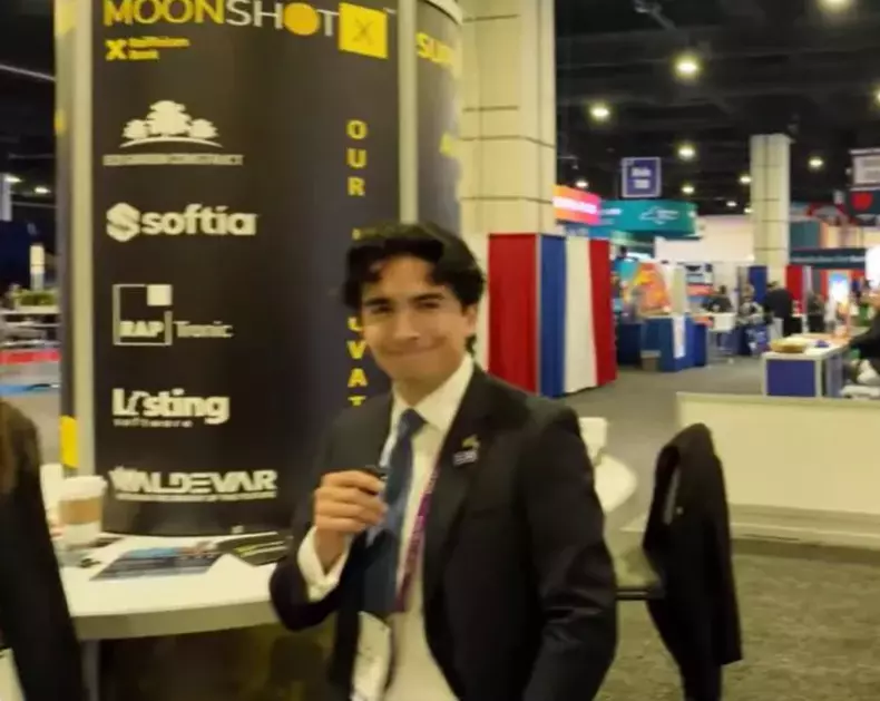 Ayan Schwarzenberg 4