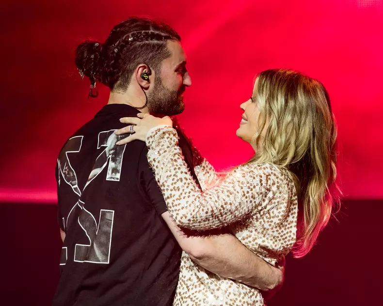 smiley-si-gina-pistol-1